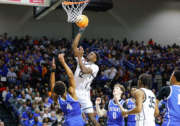 AAA Finals LR Central vs Bryant__00015